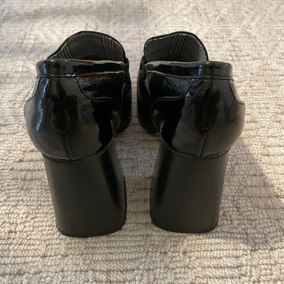 Circus by Sam Edelman Black and Gold Platform Shoes - Picture 3 of 7